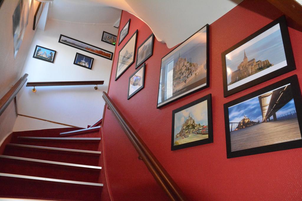 Au P'Tit Quinquin Hotel Le Val-Saint-Pere Ngoại thất bức ảnh