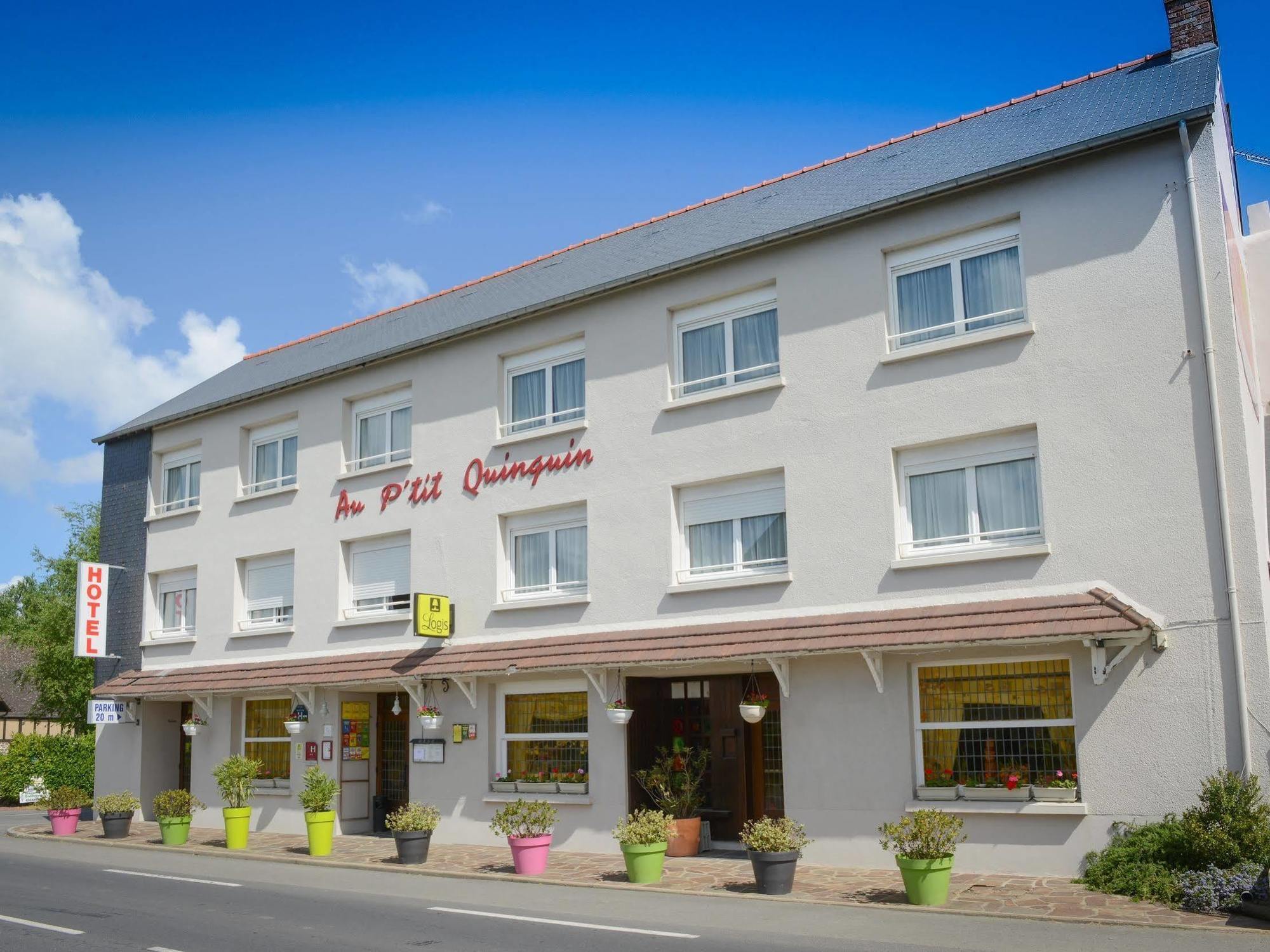 Au P'Tit Quinquin Hotel Le Val-Saint-Pere Ngoại thất bức ảnh