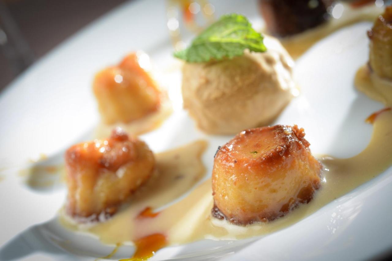 Au P'Tit Quinquin Hotel Le Val-Saint-Pere Ngoại thất bức ảnh